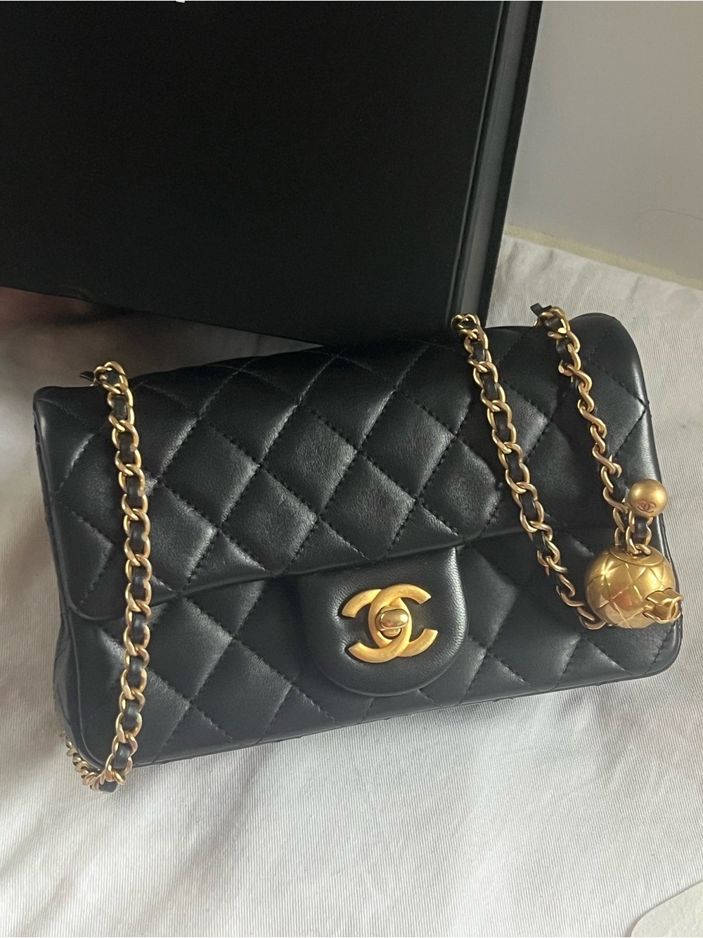 🔥Chanel Mini Rectangular pearl Crush Flap Bag - Picture 4 of 14